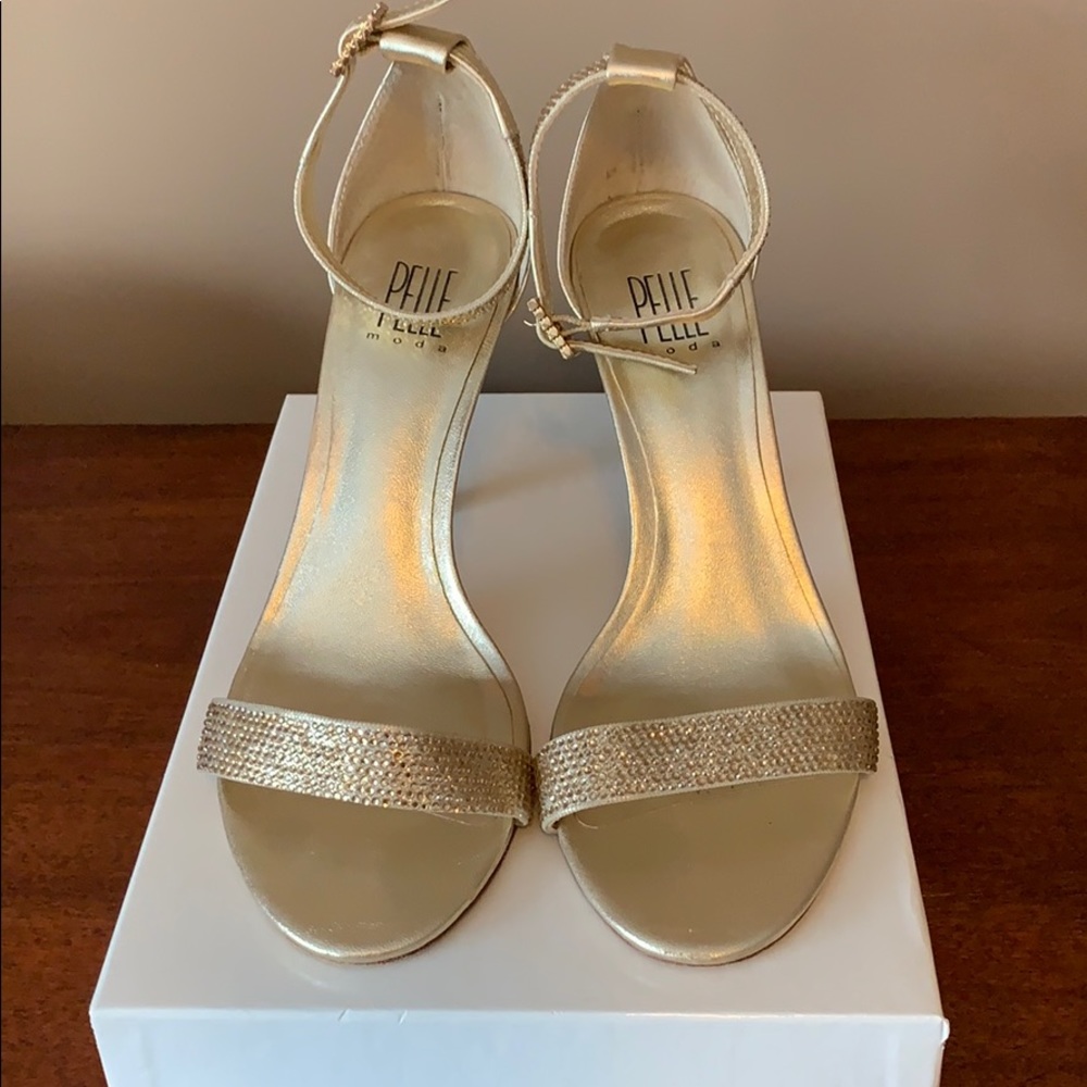 Pelle Moda Gold Leather and Rhinestone Sandals
